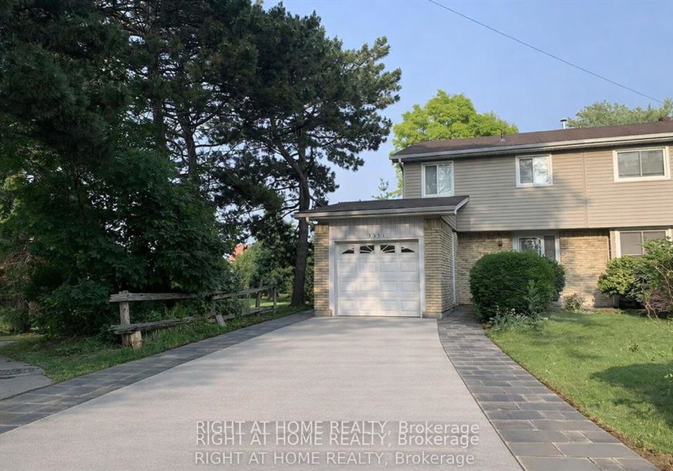 3551-autumnleaf-crescent-mississauga-ontario-w13044100