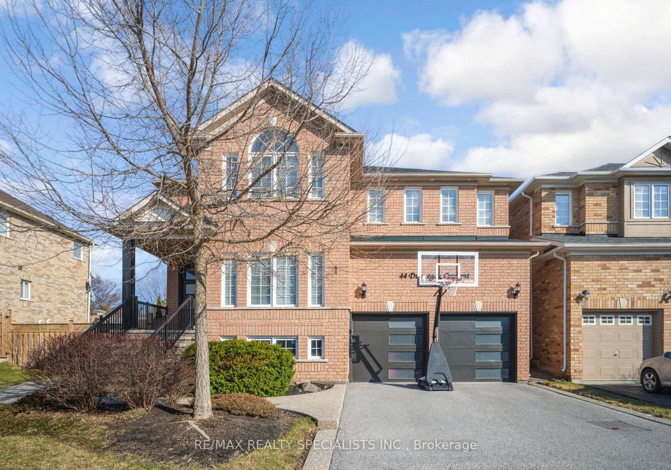 44-dunvegan-crescent-brampton-ontario-w13044550
