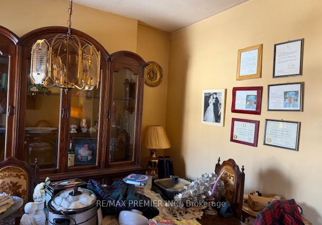7-florence-crescent-toronto-ontario-w13044642
