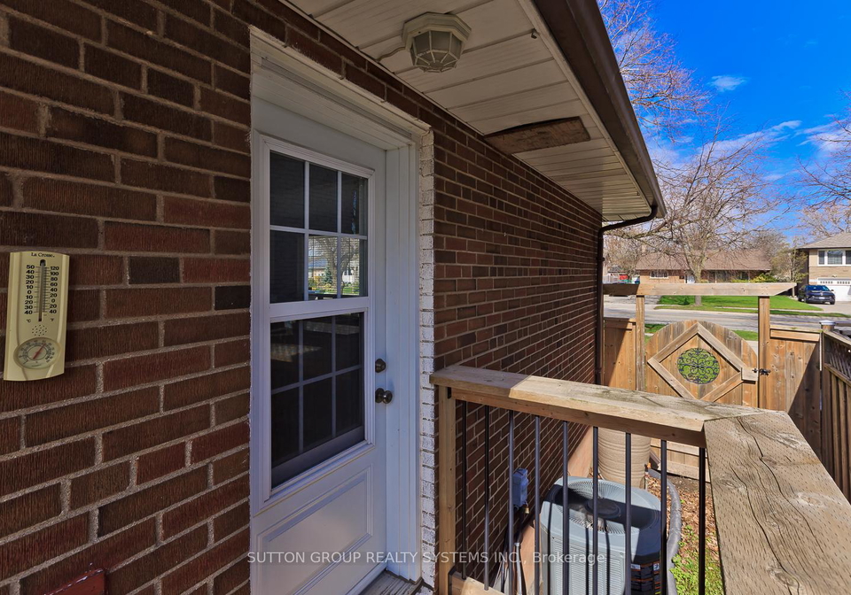 2730-truscott-drive-mississauga-ontario-w13044684