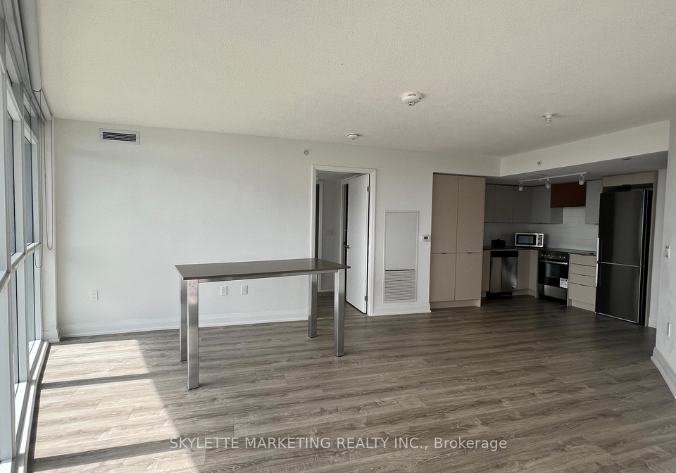 30-gibbs-road-etobicoke-ontario-w13044732