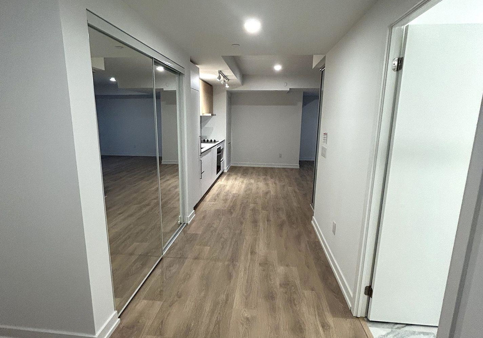 1100-sheppard-avenue-w-york-ontario-w13044786