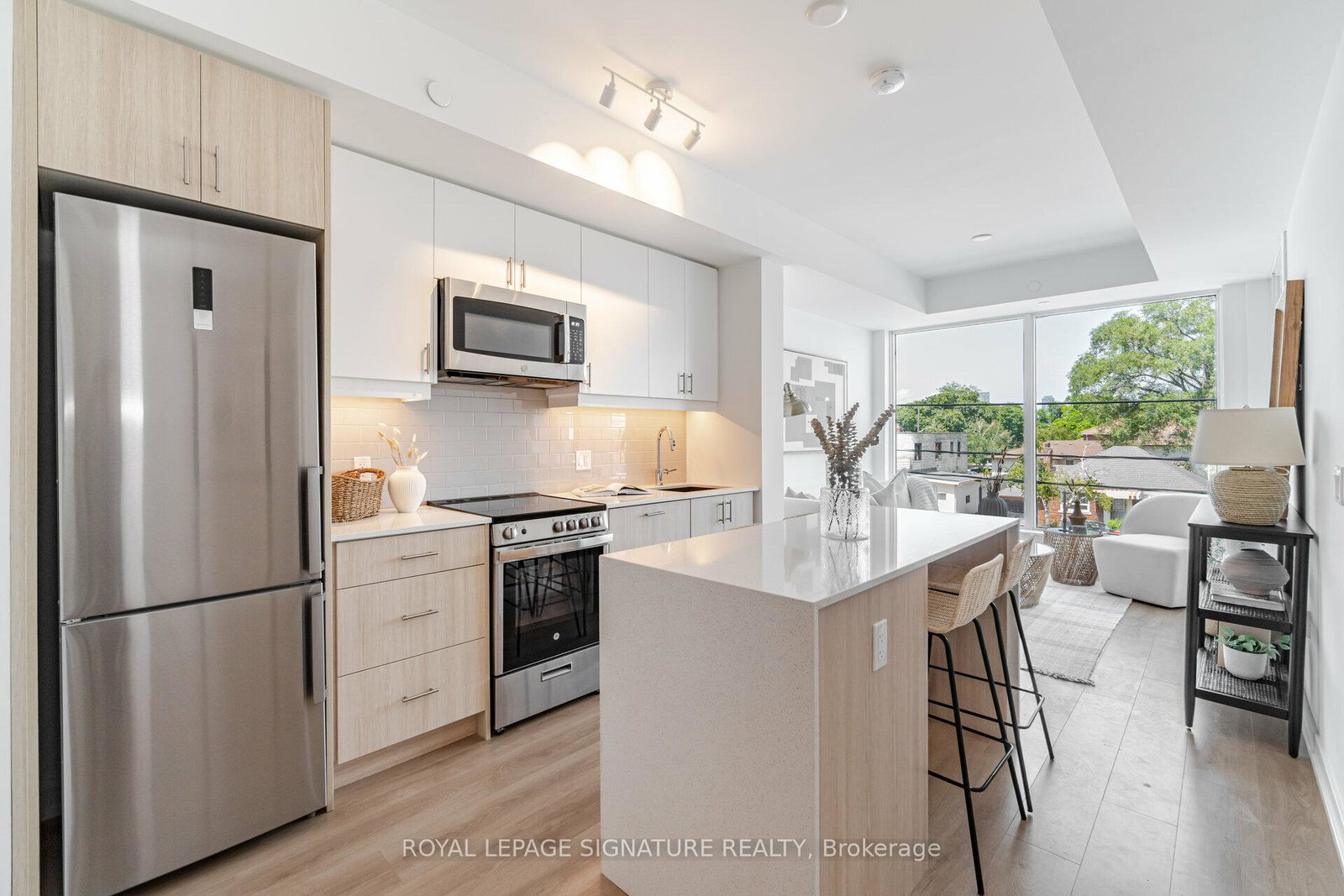 1195-the-queensway-etobicoke-ontario-w13044966