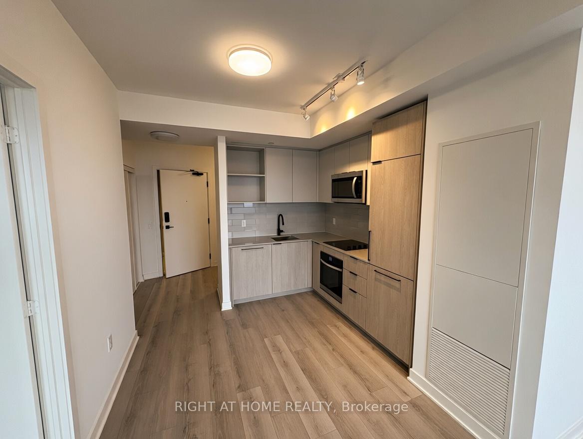 1185-dupont-street-toronto-ontario-w13045000
