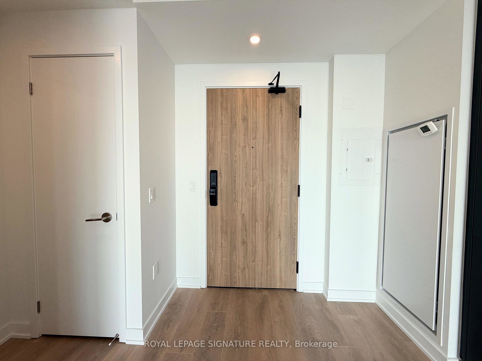 1-fairview-road-mississauga-ontario-w13045096