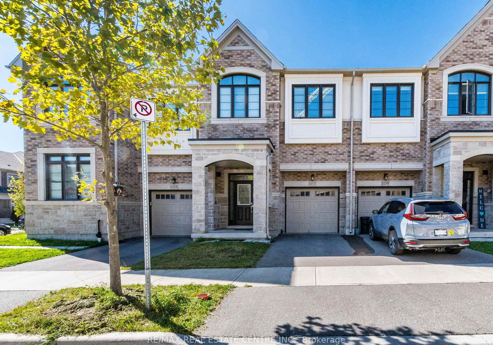 1157-restivo-lane-milton-ontario-w13045132