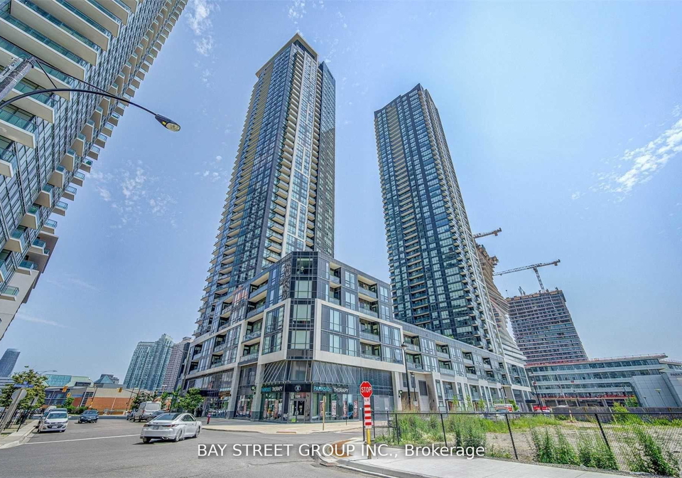 510-curran-place-mississauga-ontario-w13045288