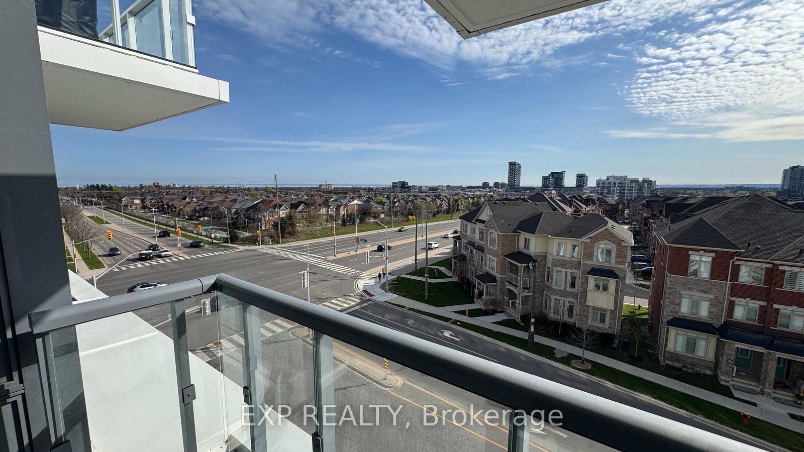 1005-dundas-st-e-oakville-ontario-w13045624