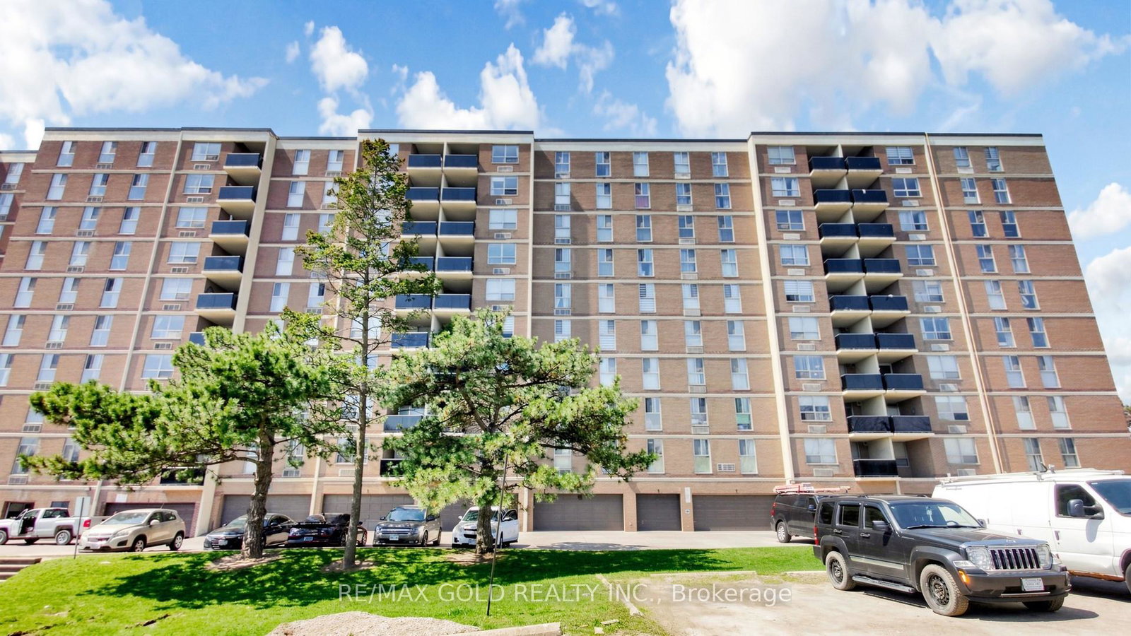 2825-islington-avenue-york-ontario-w13045632