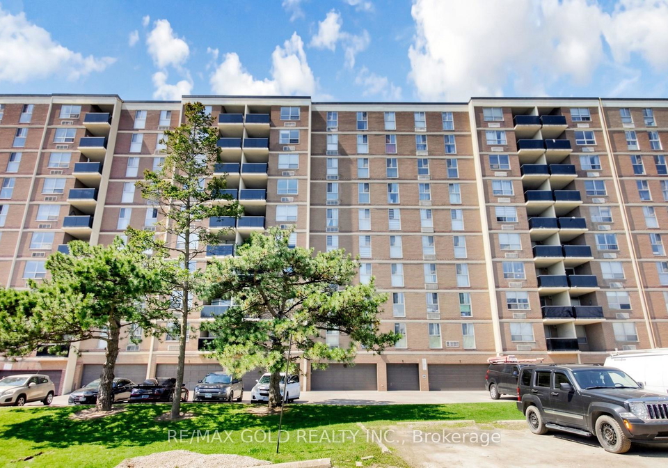 2825-islington-avenue-york-ontario-w13045632