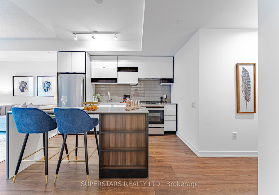 4065-confederation-parkway-mississauga-ontario-w13045678
