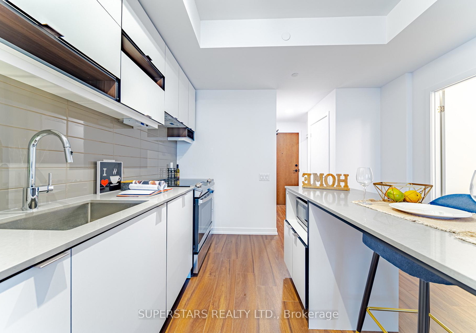 4065-confederation-parkway-mississauga-ontario-w13045678