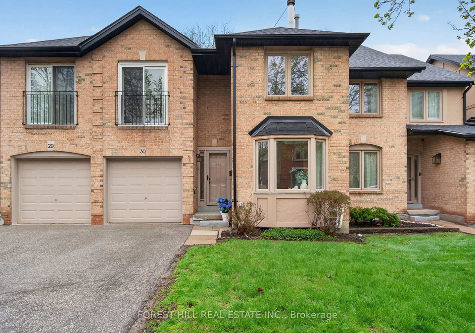4635-regents-terrace-mississauga-ontario-w13045746