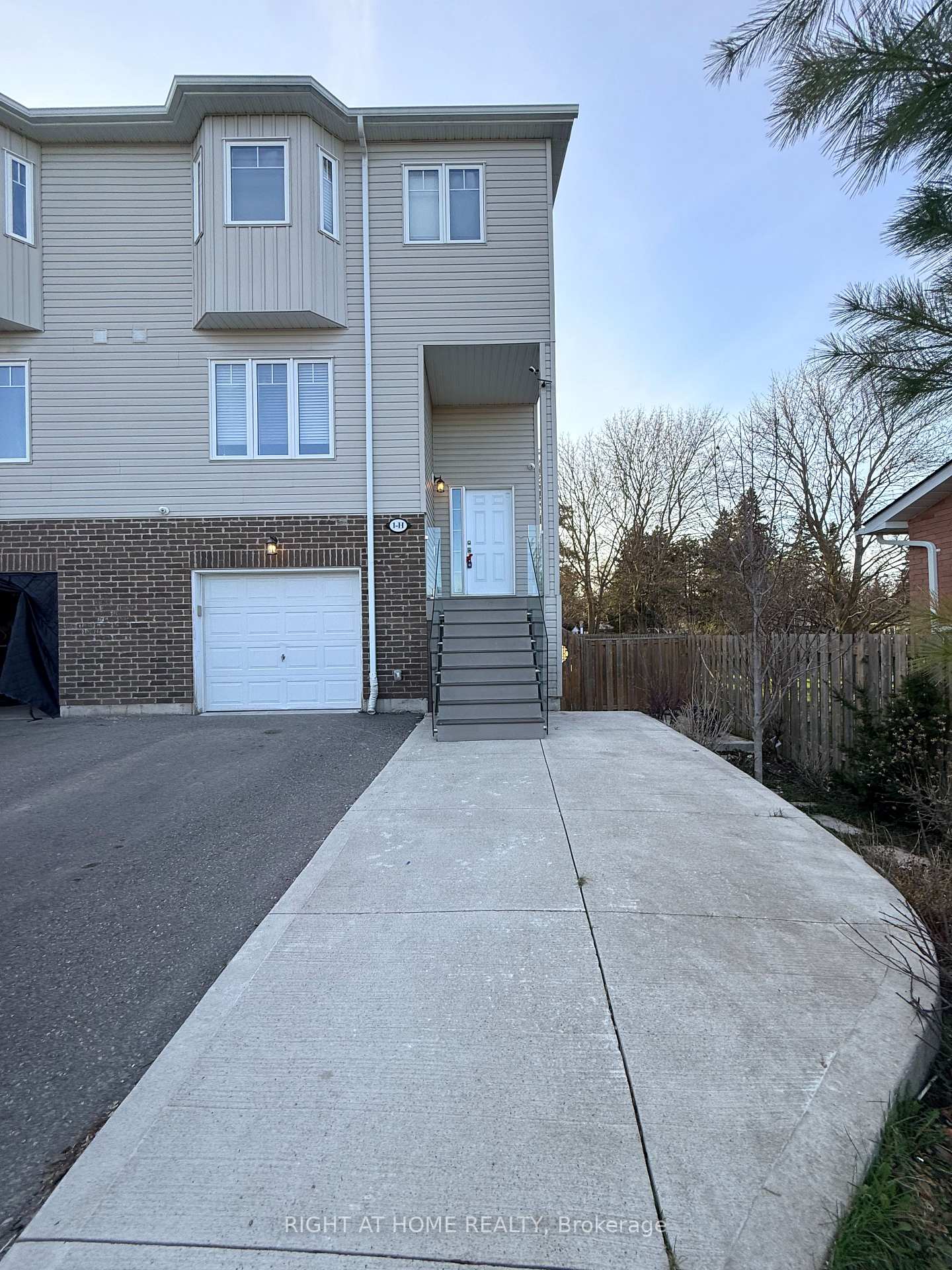 1-chisholm-street-orangeville-ontario-w13045932