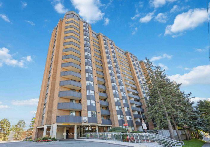 3845-lake-shore-boulevard-w-etobicoke-ontario-w13046012