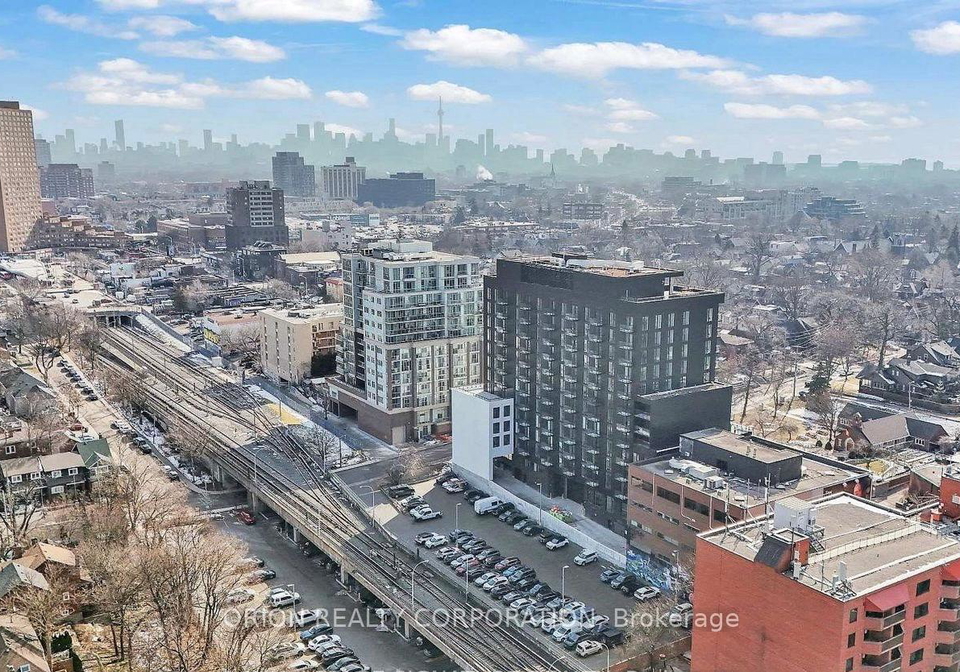 1660-bloor-street-w-toronto-ontario-w13046042