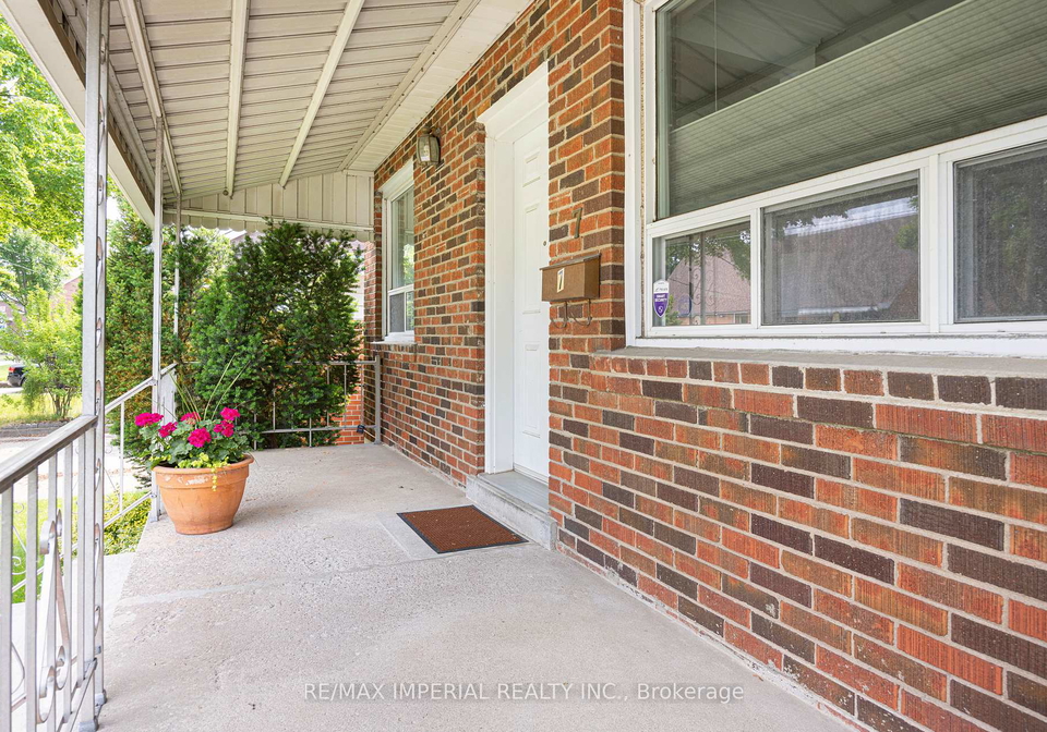 7-doddington-drive-etobicoke-ontario-w13046304