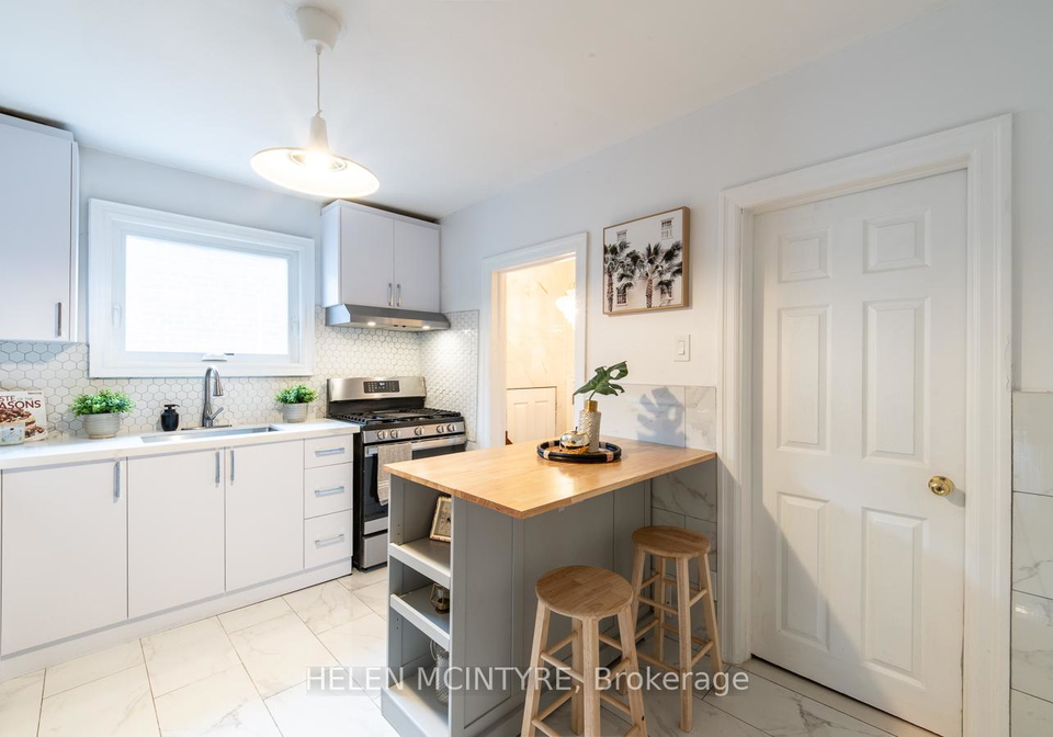 2-birch-tree-crescent-north-york-ontario-w13046360
