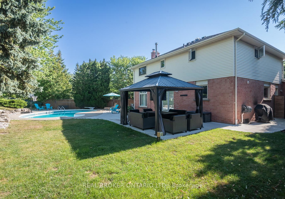 2098-edgebank-court-burlington-ontario-w13046382