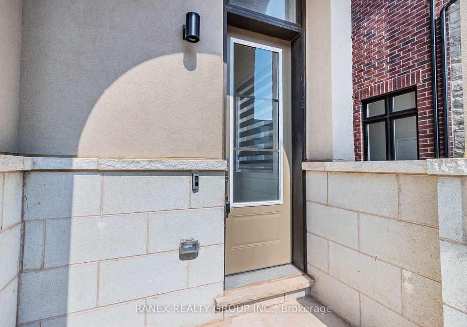 1339-kaniv-street-oakville-ontario-w13046578