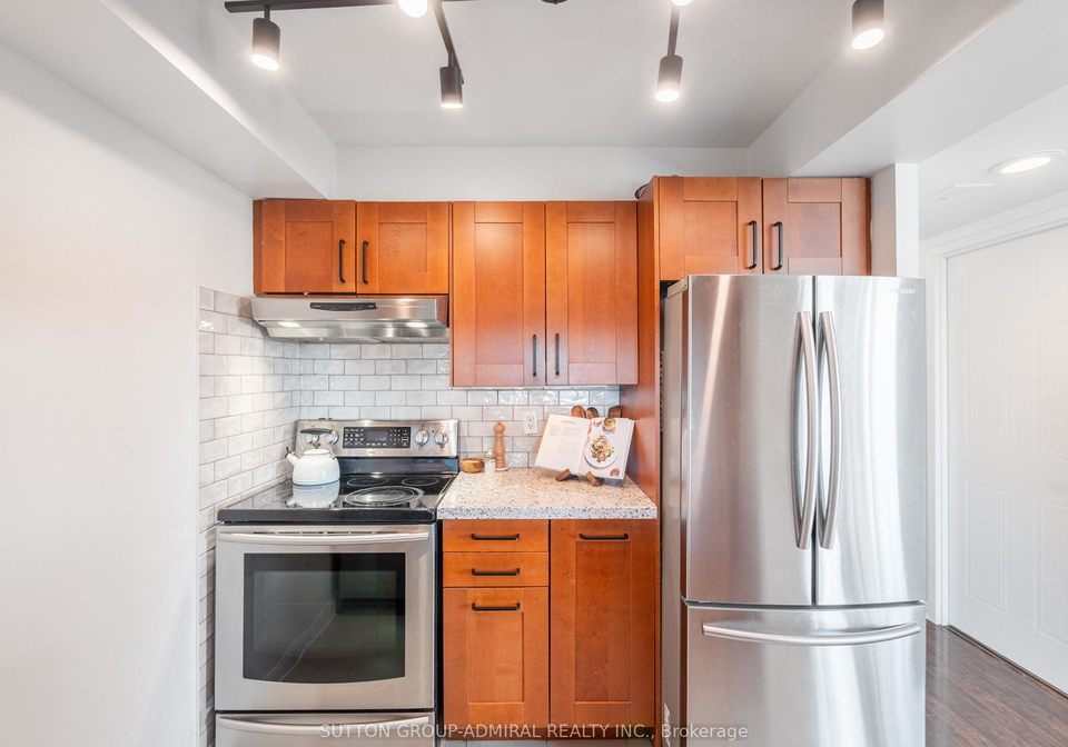 3-hickory-tree-road-north-york-ontario-w13046604