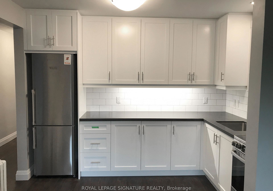 273-lakeshore-road-e-mississauga-ontario-w13046704