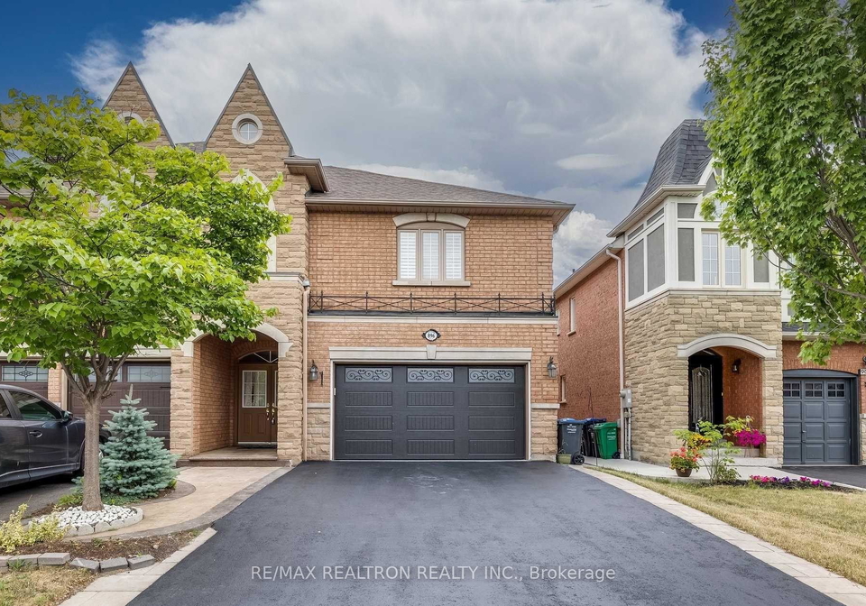 896-mandolin-place-mississauga-ontario-w13046768