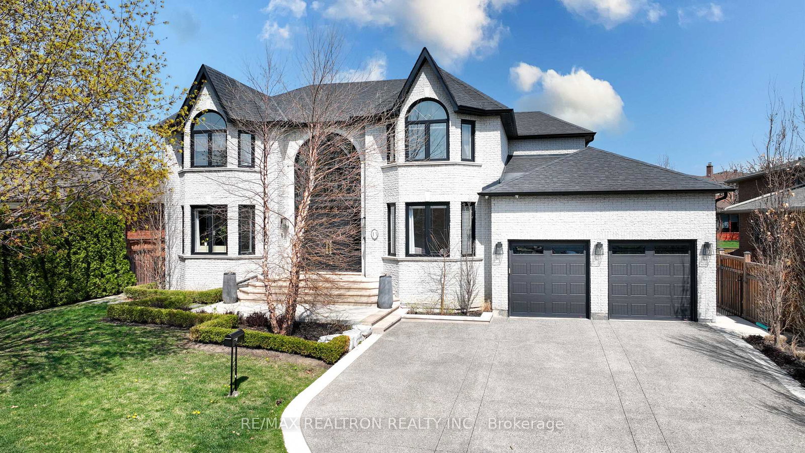 13-bourdon-avenue-north-york-ontario-w13046804