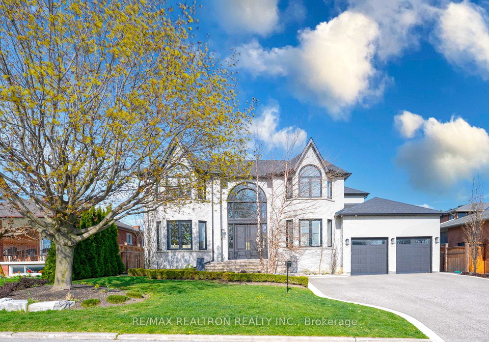 13-bourdon-avenue-north-york-ontario-w13046804