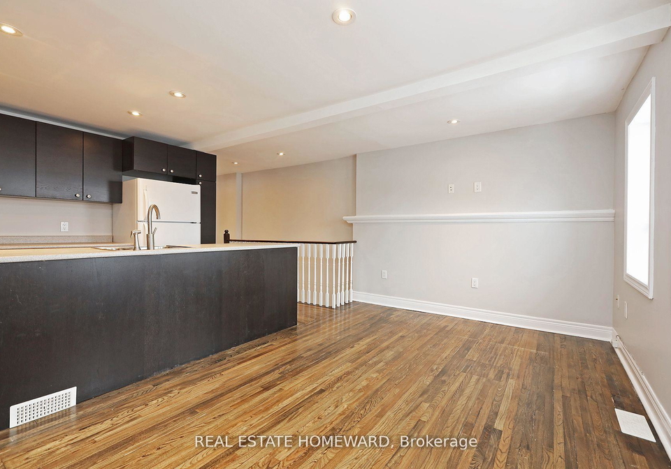 156-royal-york-road-etobicoke-ontario-w13046894