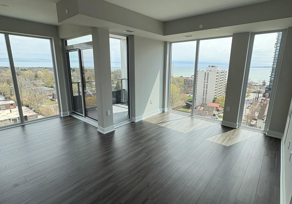 2088-james-street-burlington-ontario-w13046994