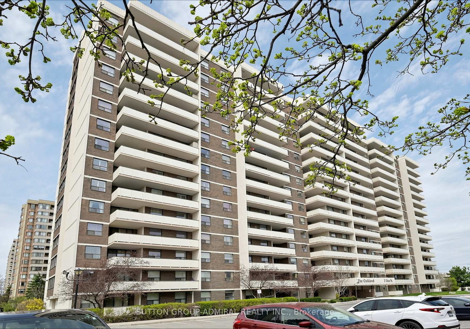3-lisa-street-brampton-ontario-w13047298
