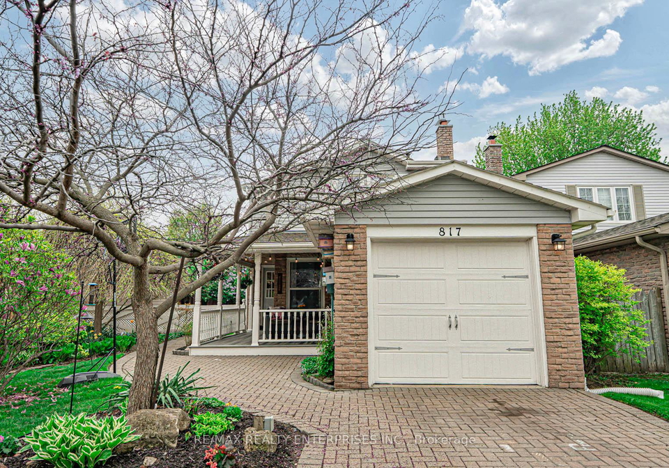 817-merritt-drive-milton-ontario-w13047552