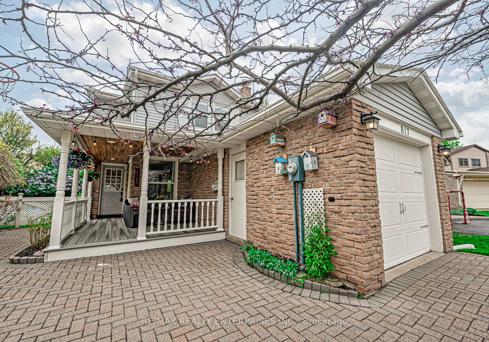 817-merritt-drive-milton-ontario-w13047552