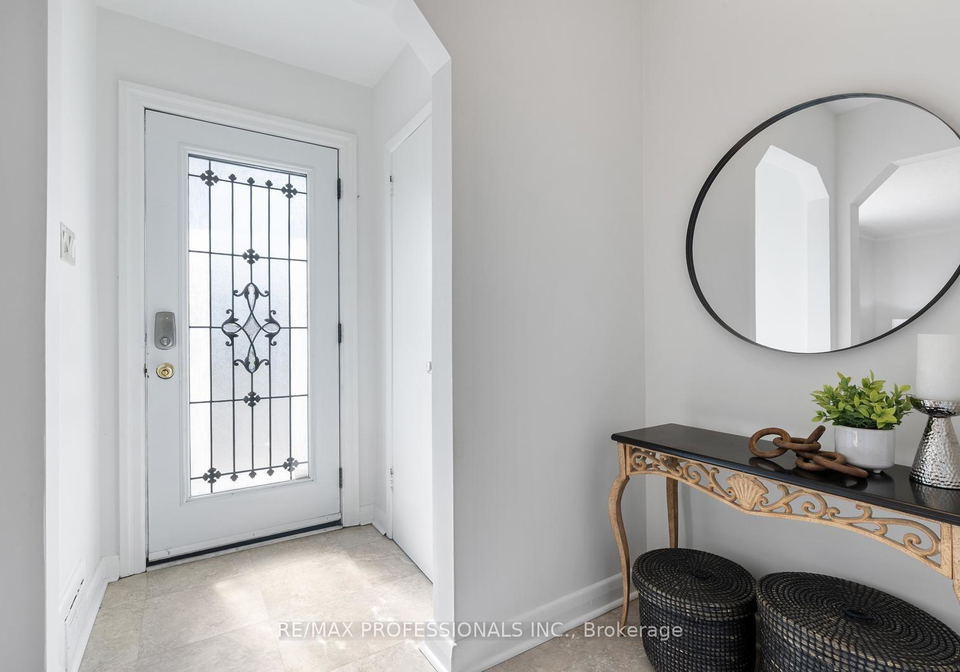25-charleston-road-etobicoke-ontario-w13047720