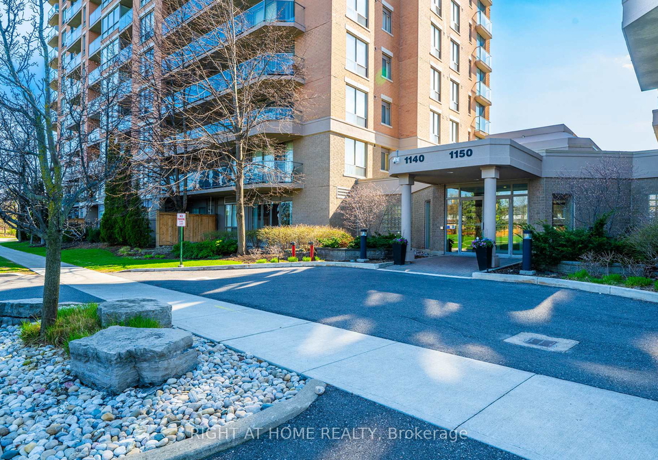 1140-parkwest-place-mississauga-ontario-w13047858