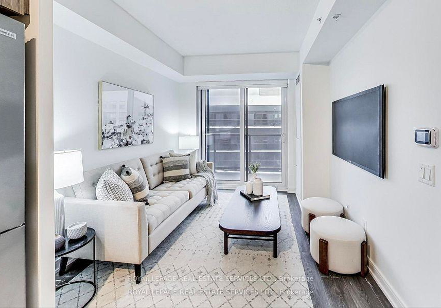 30-samuel-wood-way-etobicoke-ontario-w13047958