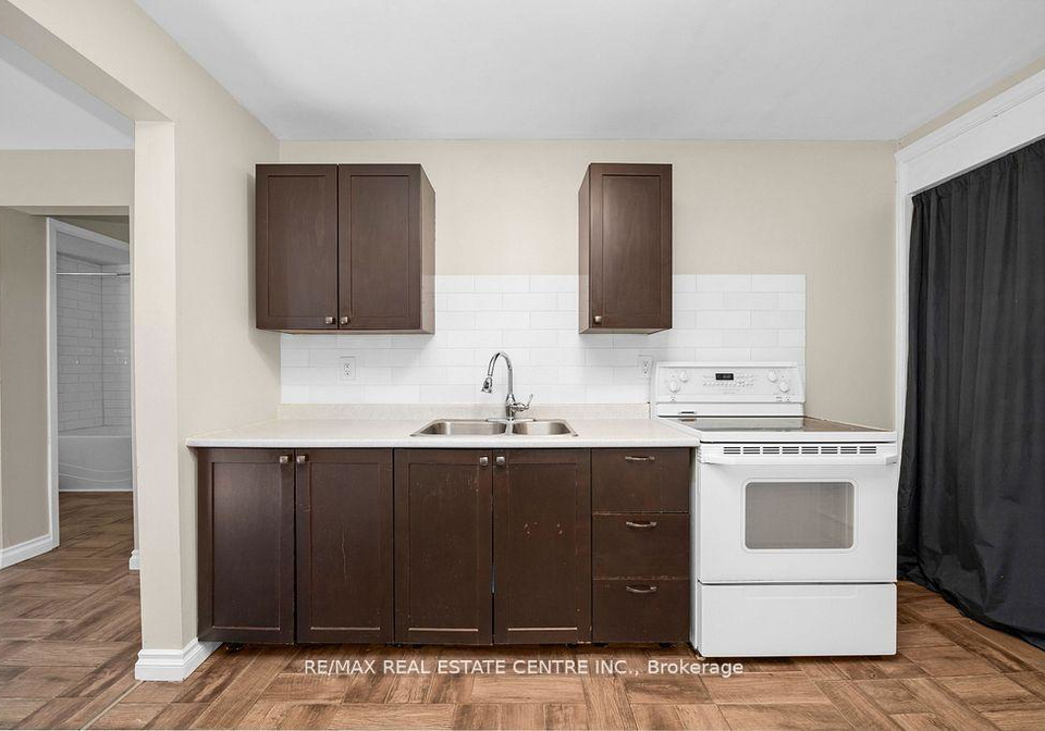 5-ontario-street-halton-hills-ontario-w13047964