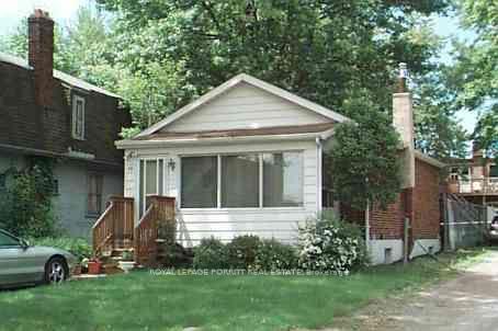 86-ash-crescent-etobicoke-ontario-w13048154