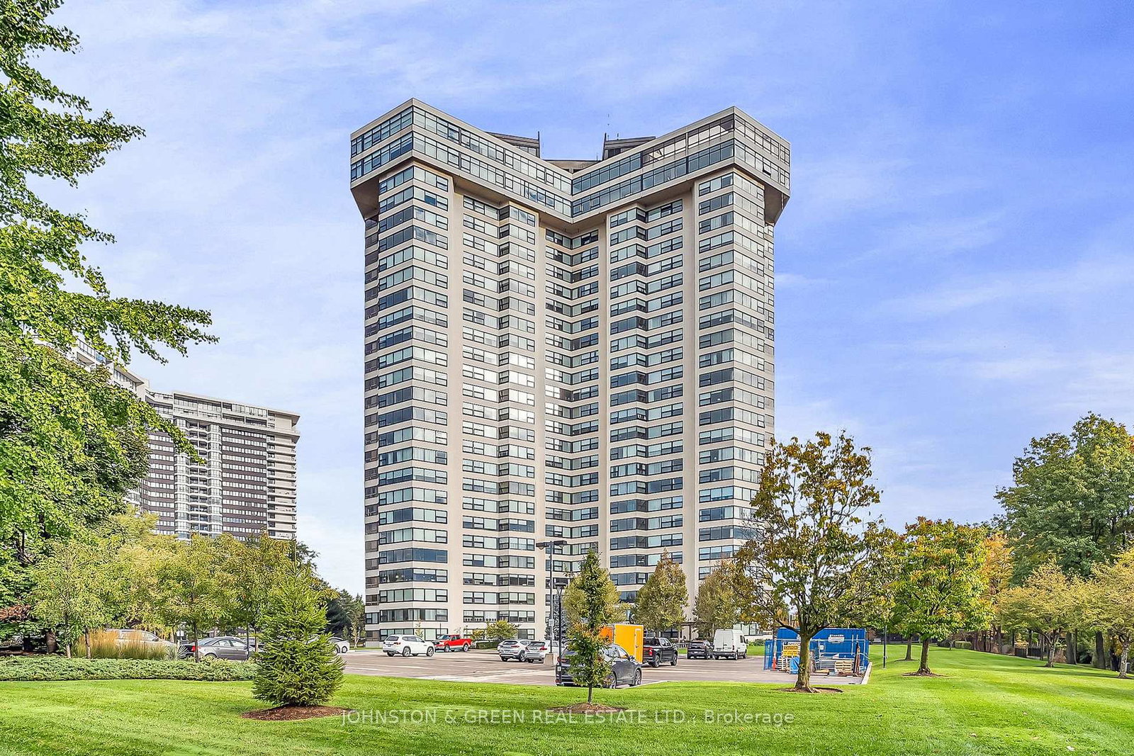 1300-bloor-street-mississauga-ontario-w13048566