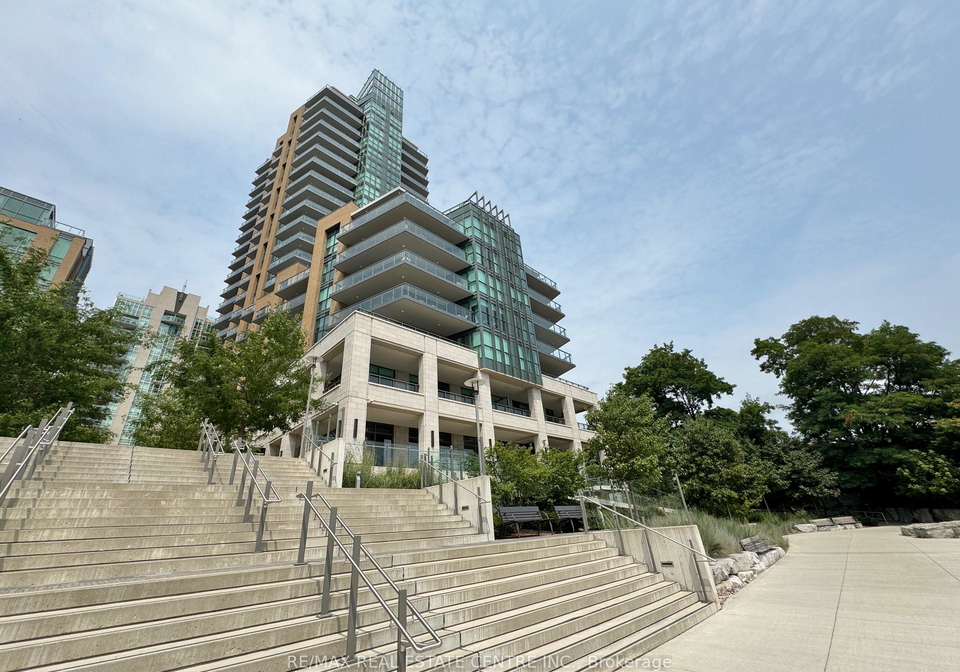 2060-lakeshore-road-burlington-ontario-w13048674