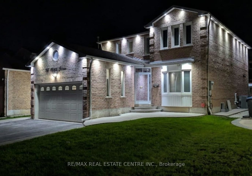 108-moffatt-avenue-brampton-ontario-w13048754