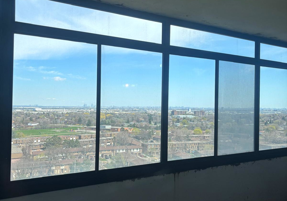 18-knightsbridge-road-brampton-ontario-w13048758