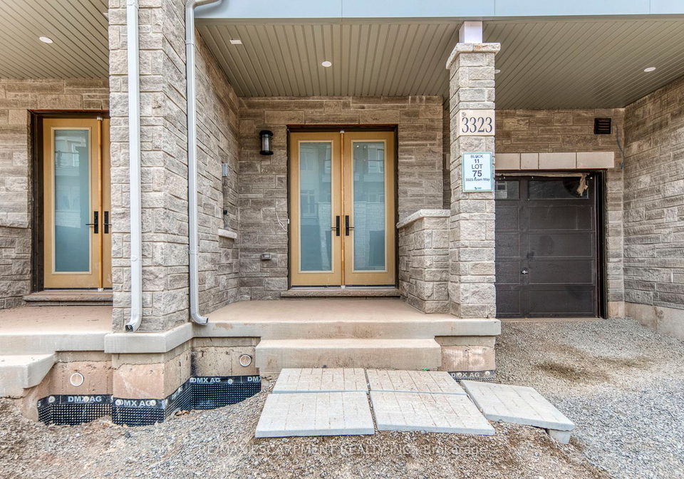 3323-azam-way-oakville-ontario-w13048776