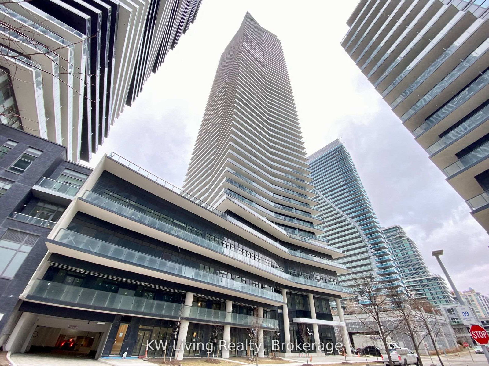 38-annie-craig-drive-etobicoke-ontario-w13049210