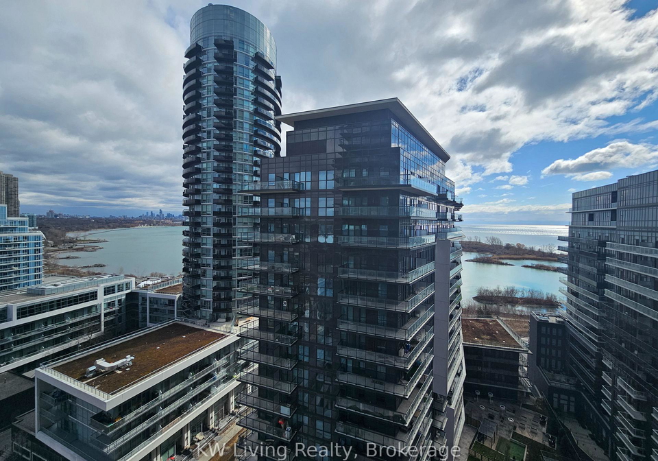 38-annie-craig-drive-etobicoke-ontario-w13049210