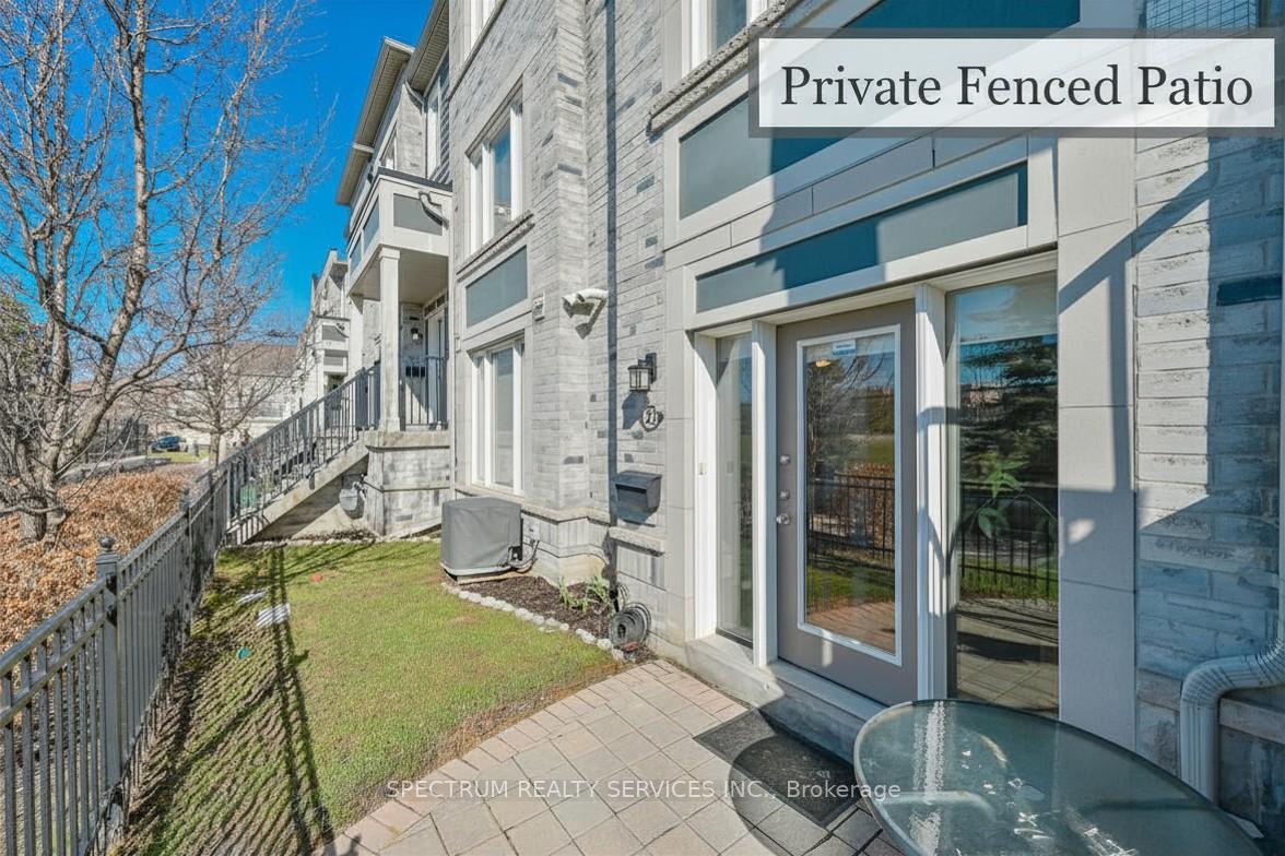 60-fairwood-circle-brampton-ontario-w13049284