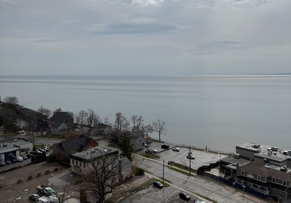 2075-lakeshore-road-burlington-ontario-w13049310