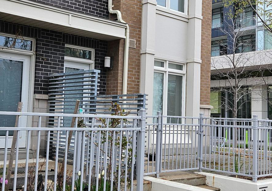 370-square-one-drive-mississauga-ontario-w13049404