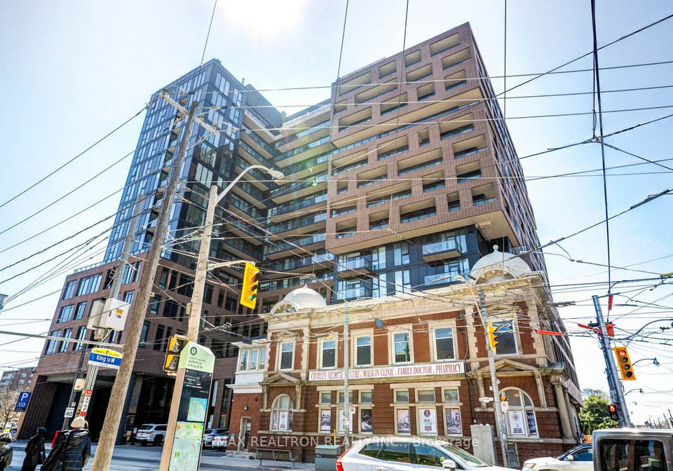 270-dufferin-street-toronto-ontario-w13049418